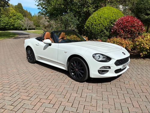 Fiat 124 Spider