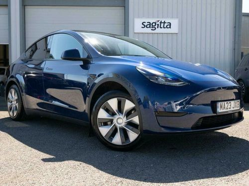 Tesla MODEL  Y