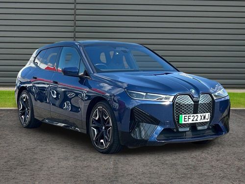 BMW iX
