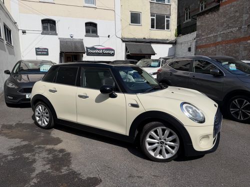 MINI Hatch