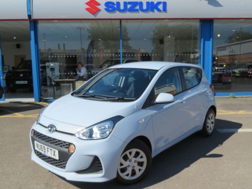 Hyundai i10