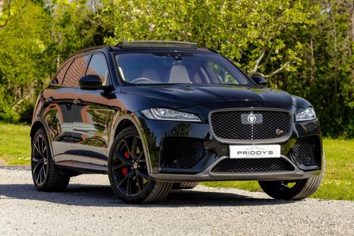 Jaguar F Pace