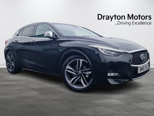 Infiniti Q30