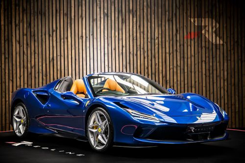 Ferrari F8 SPIDER