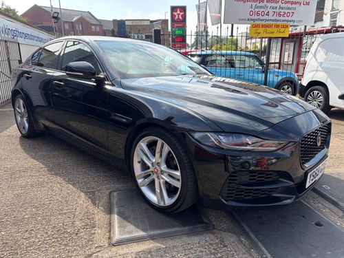 Jaguar XE