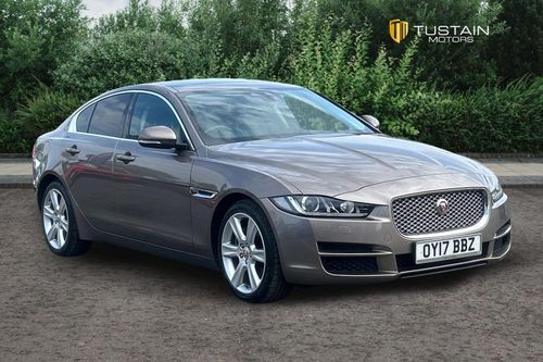 Jaguar XE