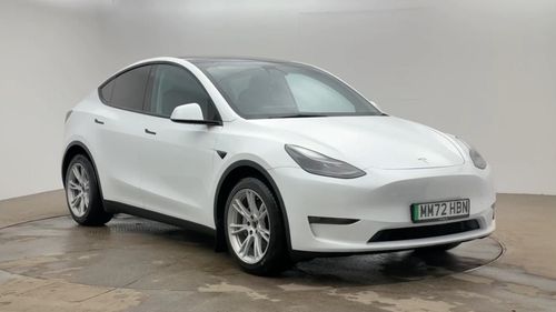 Tesla MODEL  Y
