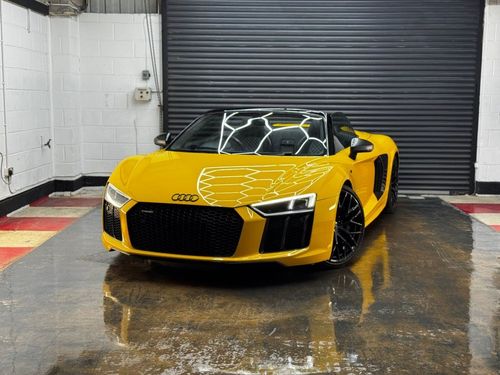 Audi R8
