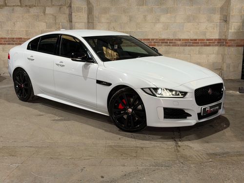 Jaguar XE