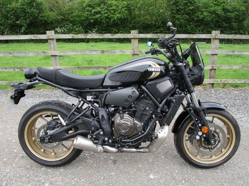 Yamaha XSR700