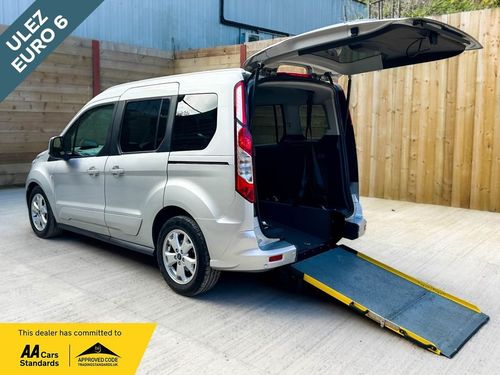 Ford Tourneo