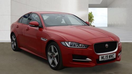 Jaguar XE