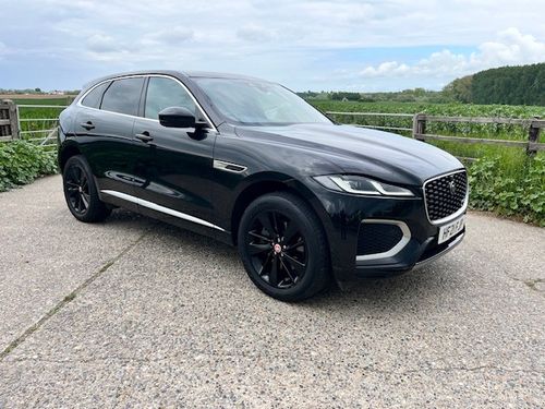 Jaguar F Pace