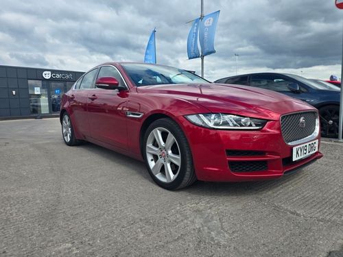Jaguar XE
