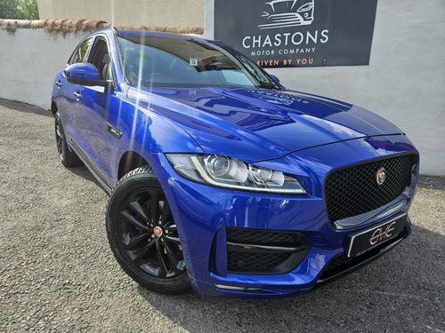 Jaguar F Pace