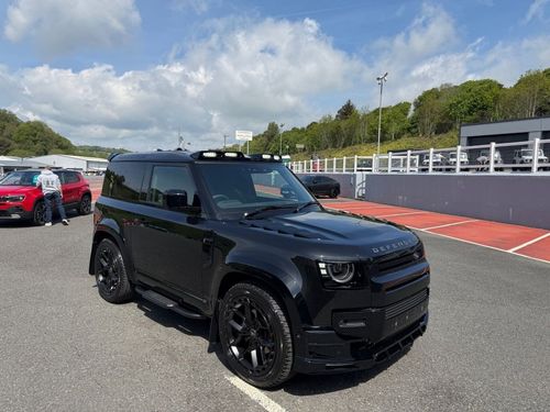 Land Rover Defender 90