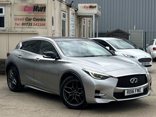 Infiniti Q30