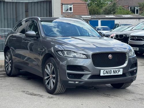 Jaguar F Pace
