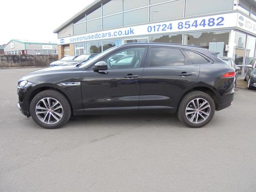 Jaguar F Pace