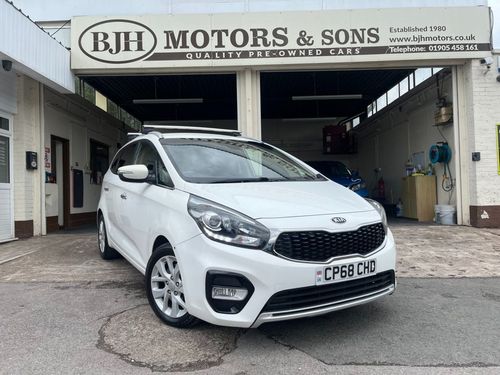 Kia Carens