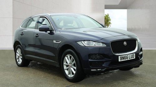 Jaguar F Pace