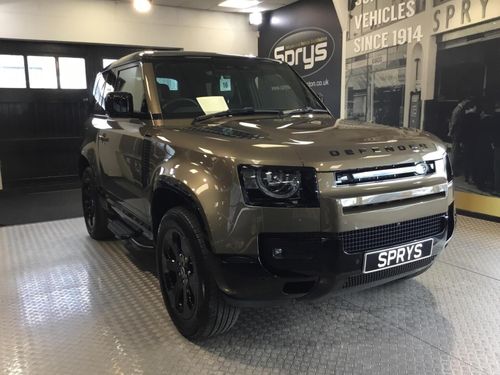 Land Rover Defender 90
