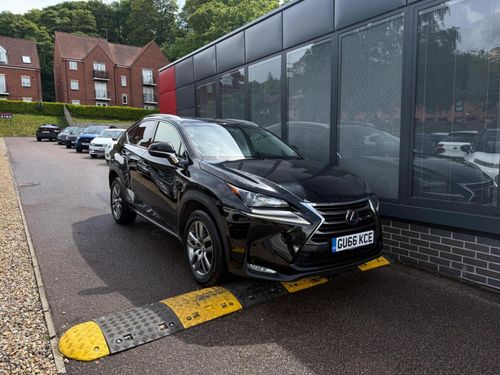 Lexus NX