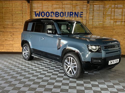 Land Rover Defender 110