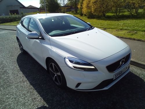 Volvo V40