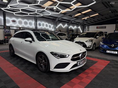 Mercedes Benz CLA