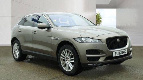 Jaguar F Pace