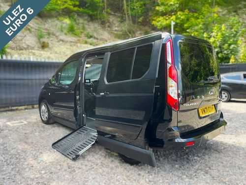 Ford Tourneo