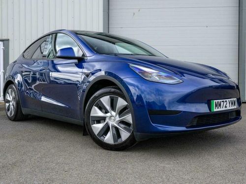 Tesla MODEL  Y
