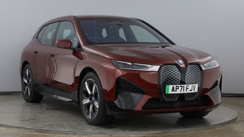BMW iX