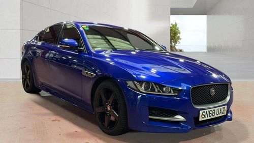 Jaguar XE