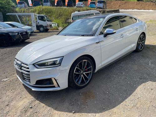 Audi S5