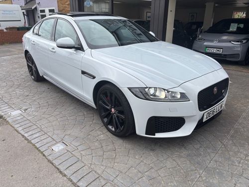 Jaguar XF