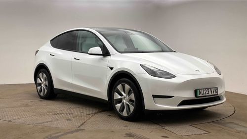 Tesla MODEL  Y