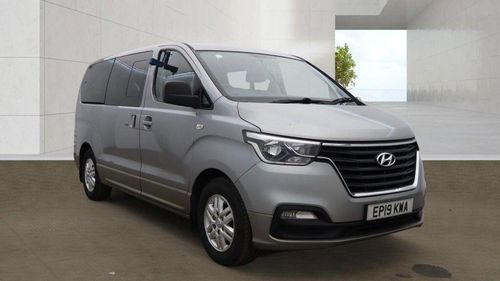 Hyundai i800