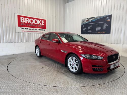 Jaguar XE