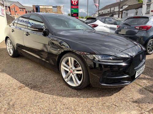 Jaguar XE