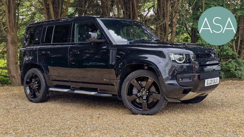 Land Rover Defender 110