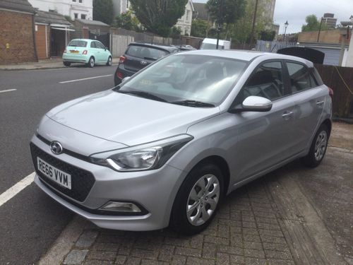 Hyundai i20