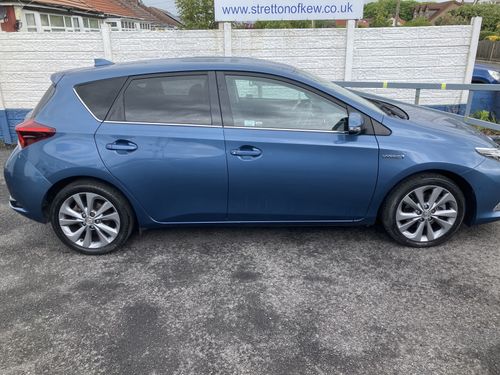 Toyota Auris