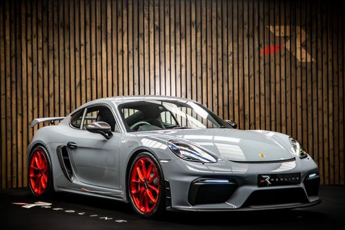 Porsche 718 Cayman