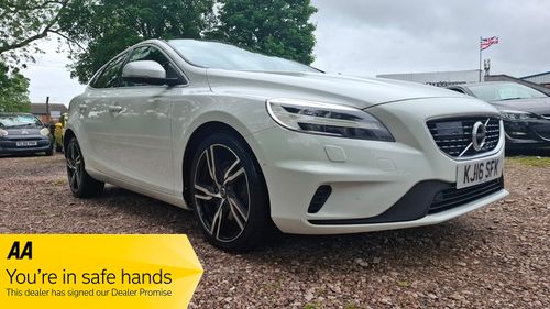 Volvo V40