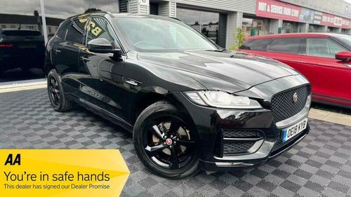 Jaguar F Pace