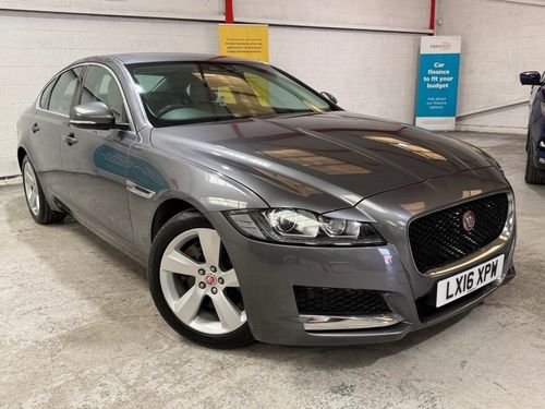 Jaguar XF