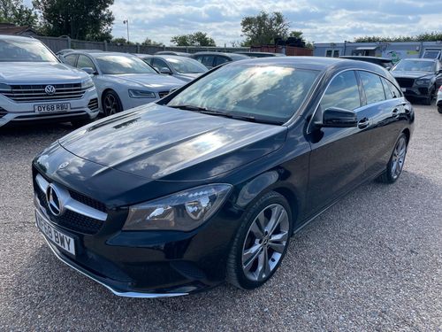 Mercedes Benz CLA