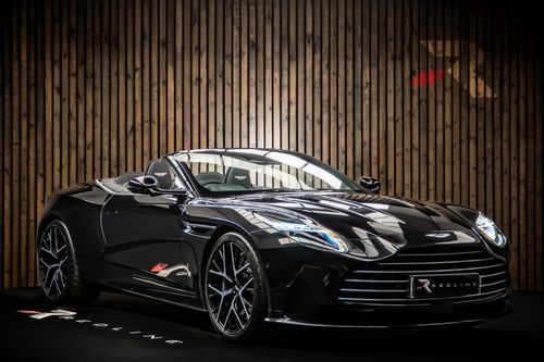 Aston Martin DB12